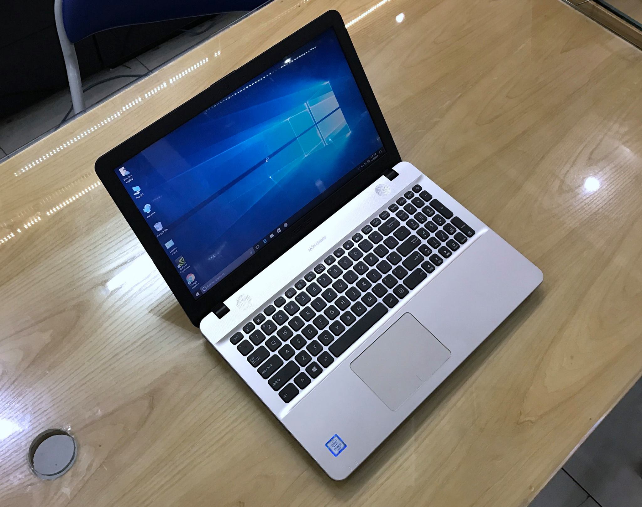 Laptop Asus X541UV-XX143D-9.jpg